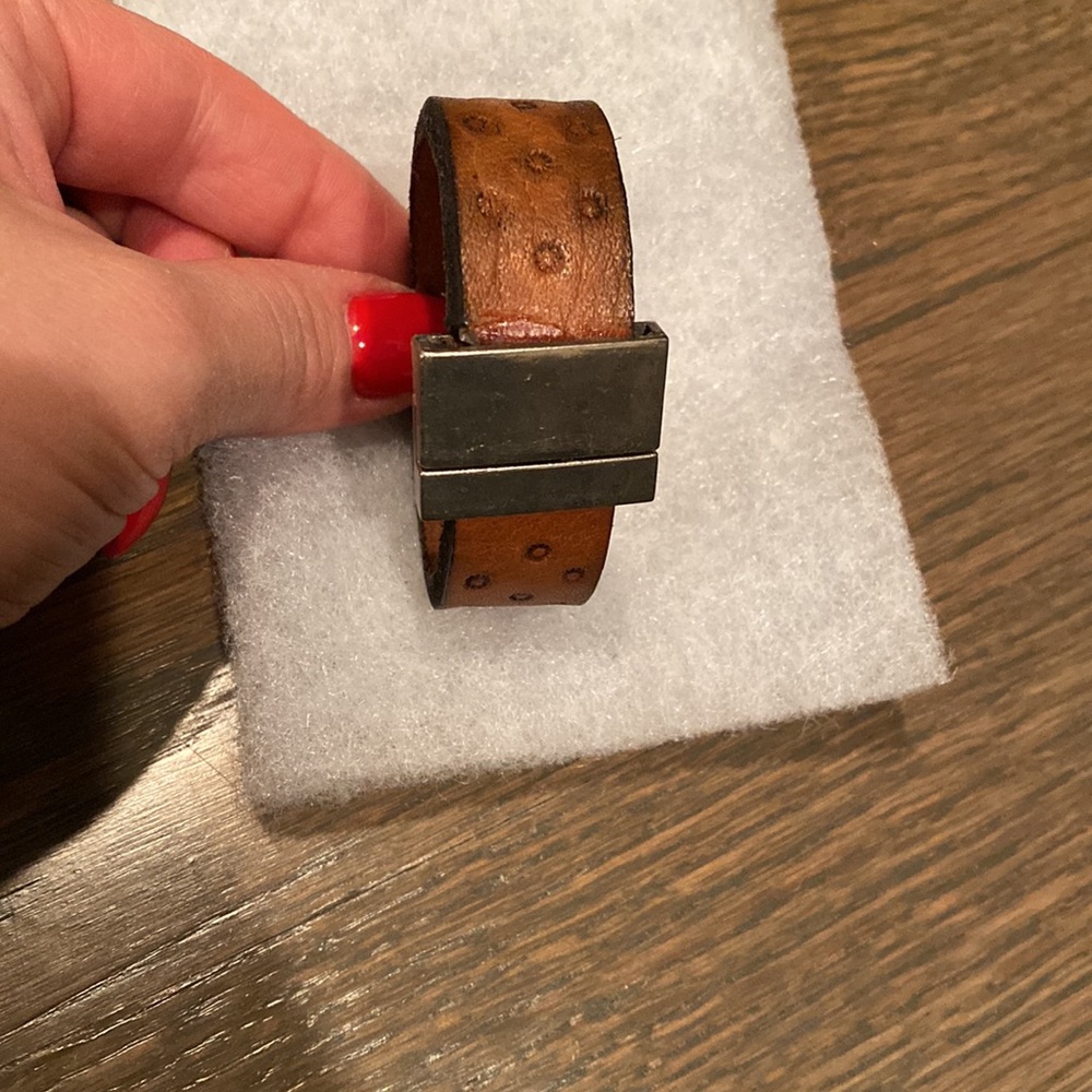 Handmade Bracelet - Picture 3 of 8
